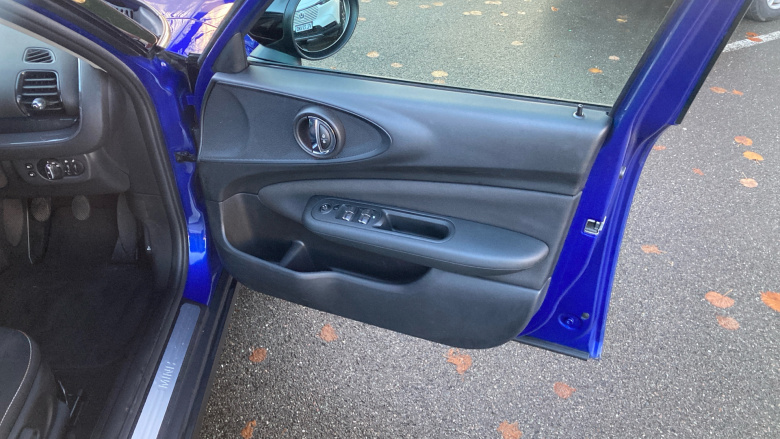 MINI Clubman 1.5 Cooper Classic 6dr Petrol Estate